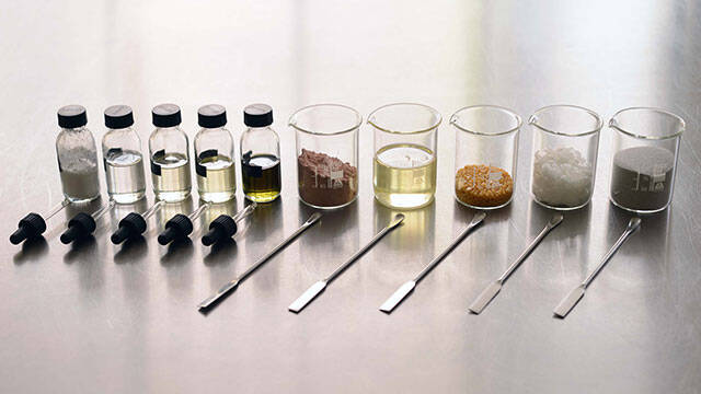 Al microscopio immagine Vitamina C
